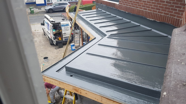 P Q Fibreglassing Dryseal roof
